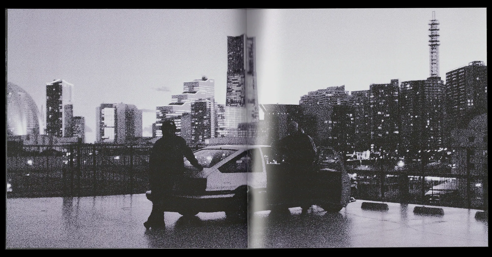 Trueno - LP booklet spread