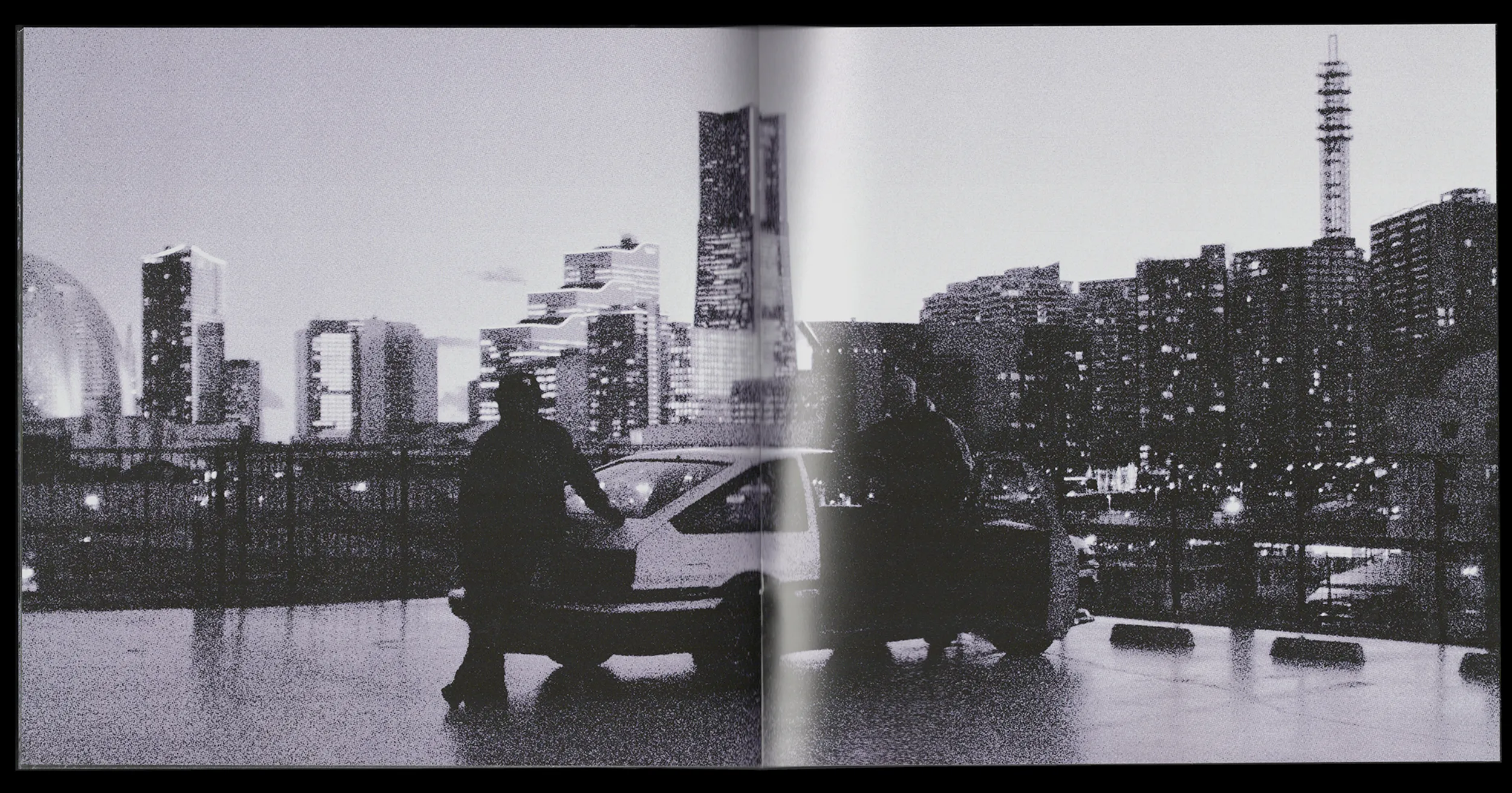 Trueno - LP booklet spread